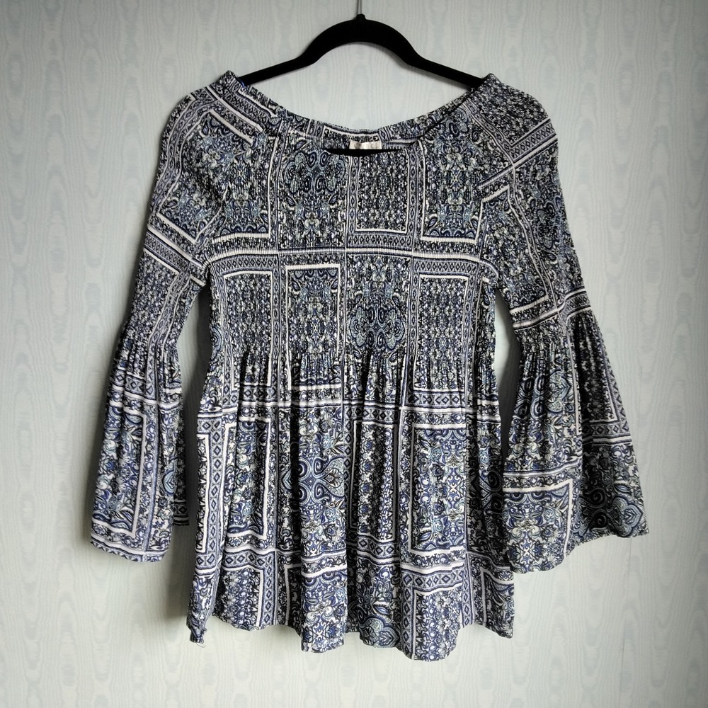 Spense Large Blue Paisley‎ Smocked Fairycore 3/4 Bell Sleeve Babydoll Shirt